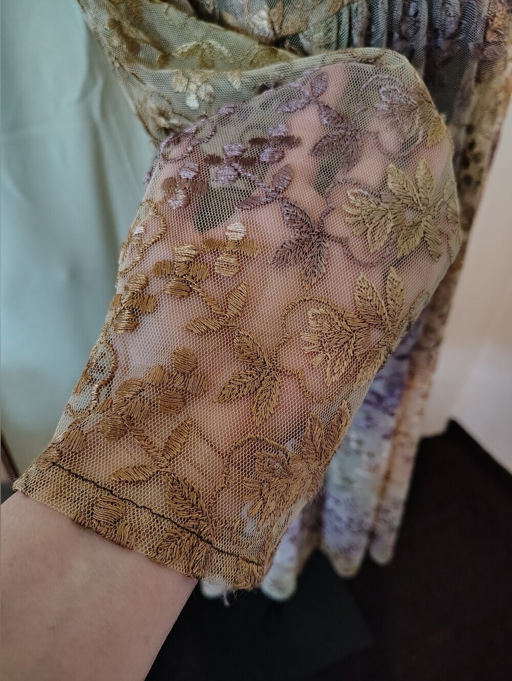 Wednesday's Child Mauve Gold Embroidery Floral Lace Dress Large Boho Vintage - Picture 5 of 16